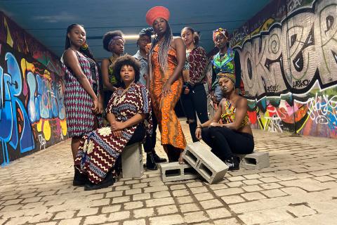 Programme Sisterhood : initiation à ‘l’art conscient’ & danses afro-caribéennes